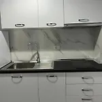 Kledi Διαμέρισμα